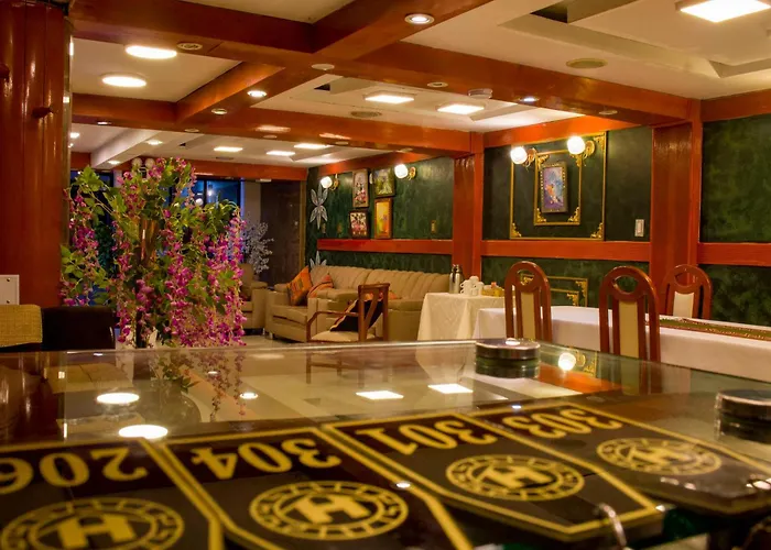 Avraham Hotel 3*